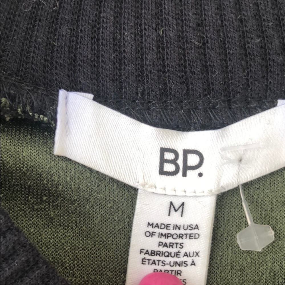 Embroidery Jacket - Picture 5 of 5